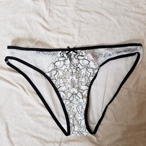 NWT Victoria's secret panties